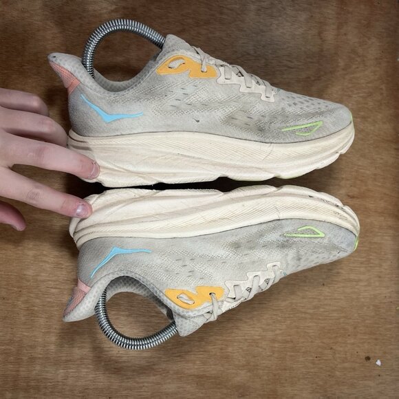 Hoka One One Clifton 9 Women Size 6.5 Running Shoes Sneakers - Picture 6 of 9